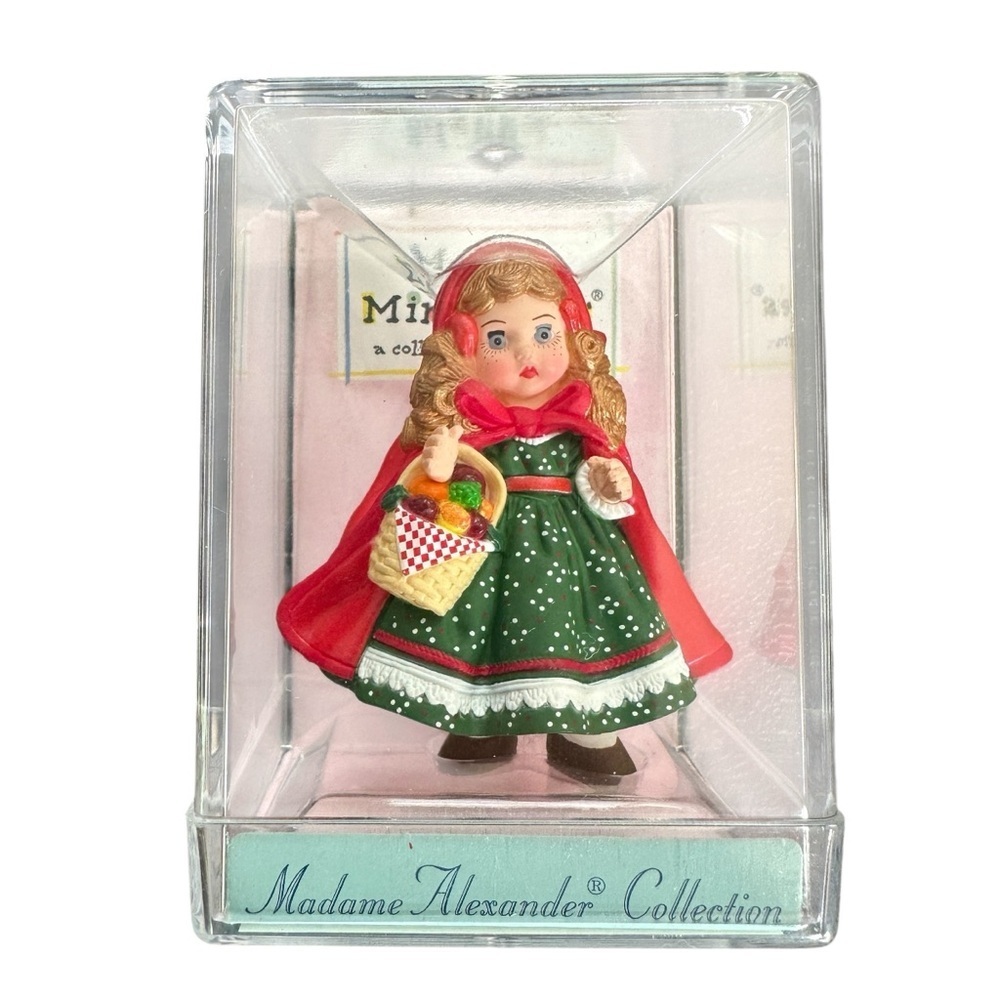 Hallmark Madame Alexander 1991 Little Red Riding Hood Figurine Vintage NWT